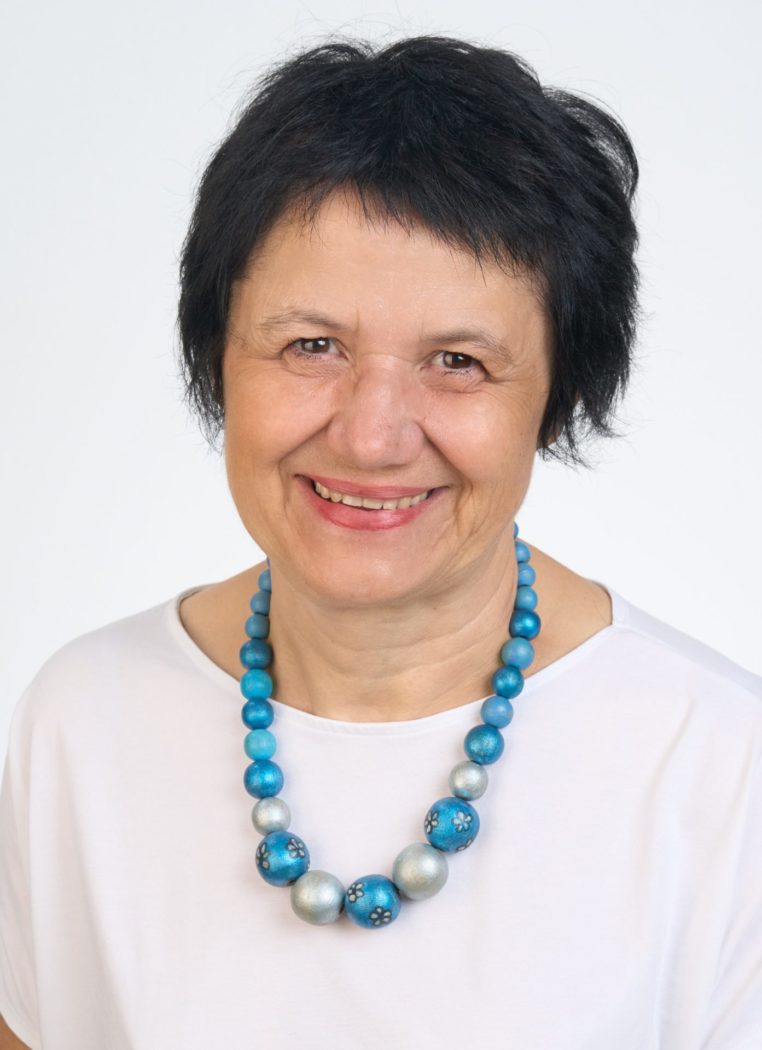 dr. Marina Rugelj